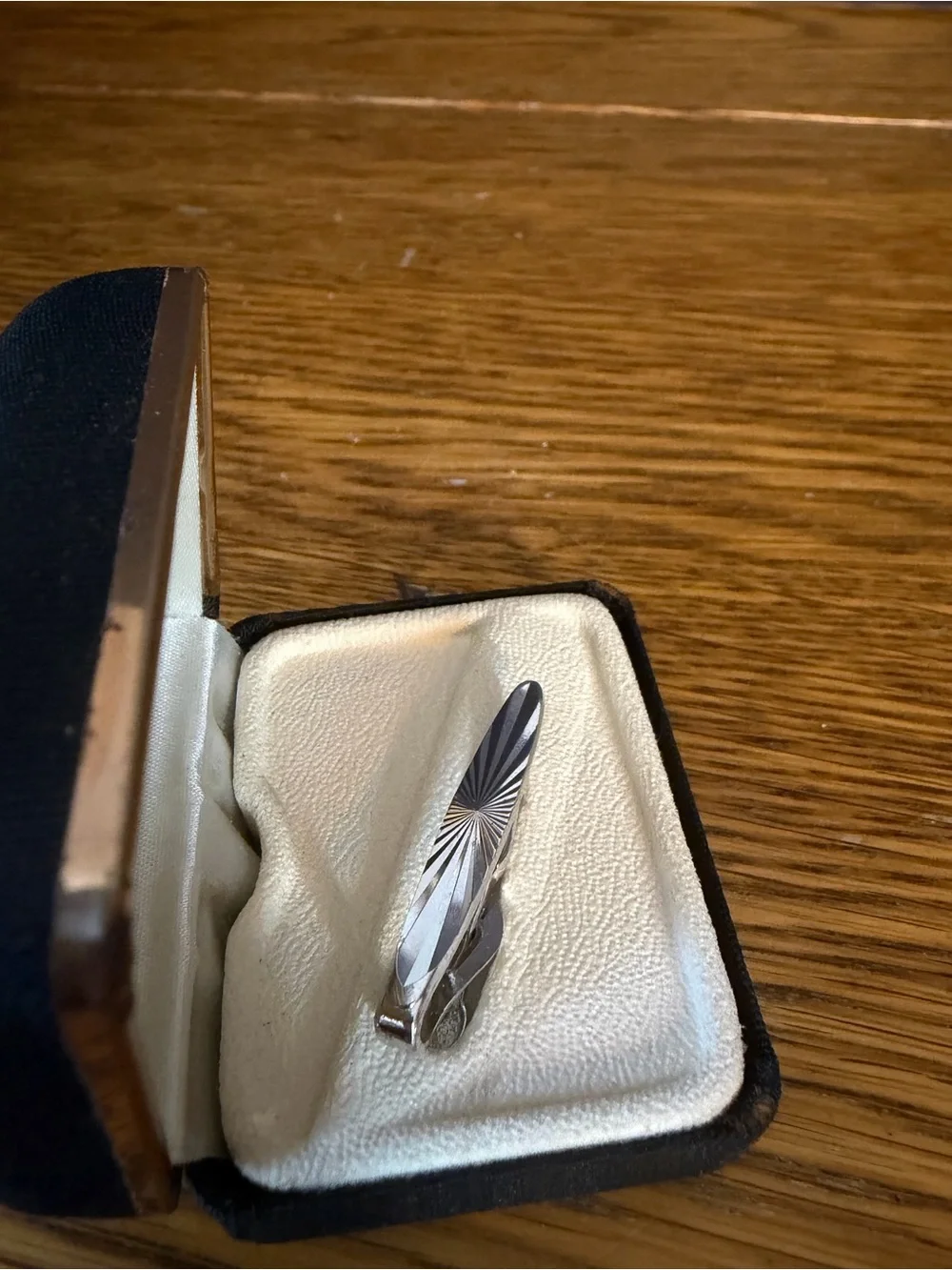 Vintage Swank Mid-Century Silver Tone Textured Starburst Tie Clip with Original